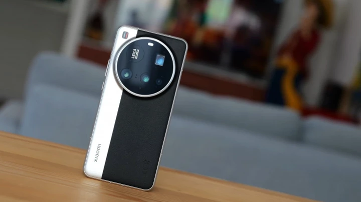 Обзор Xiaomi 15 Ultra: плохой смартфон с хорошей камерой