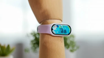 Обзор Xiaomi Band 10: приятные улучшения