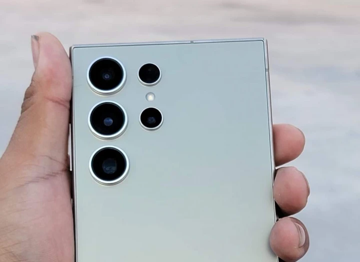 "Как бы оптический" зум 10х у Galaxy S24 Ultra будет лучше "честного"