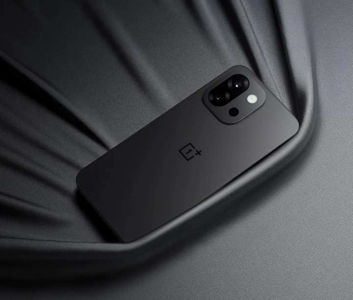 OnePlus 13T с "идеальным балансом" на новых фото, видео и постерах