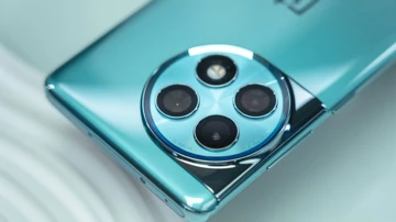 Цена OnePlus Ace 2 Pro упала до 35 000 рублей на AliExpress