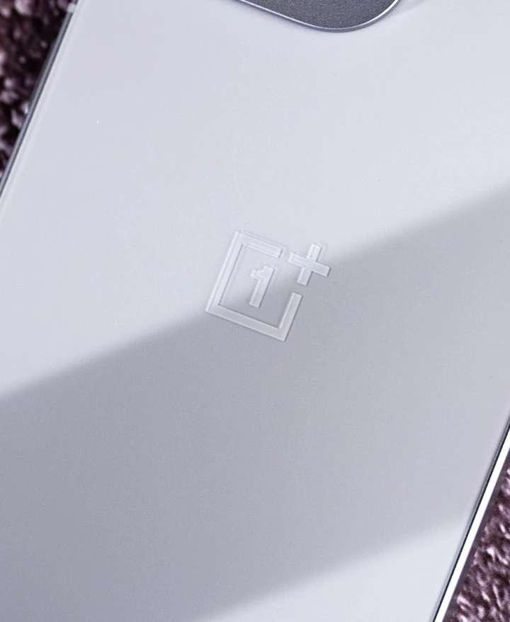 OnePlus Ace 5 Racing Edition в разработке: первые секреты начинки