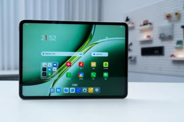 OnePlus Pad Pro и Watch 2 красуются на студийных фото до запуска