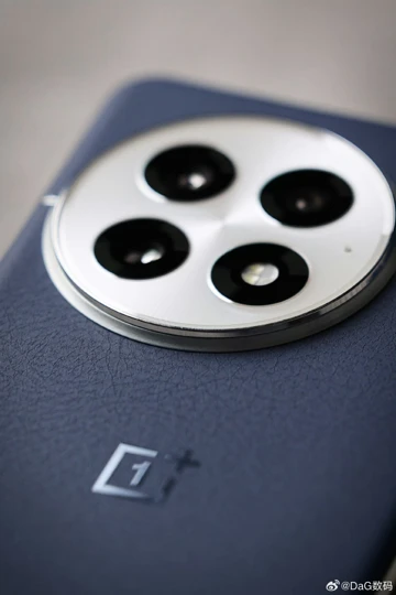 OnePlus в США подозревают в передаче данных пользователей в Китай