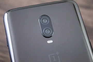 Откровение о дизайне OnePlus 13T (13 mini): Apple наше всё?