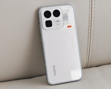 Перископ подтверждён! Realme Neo 8 предложит универсальный набор камер