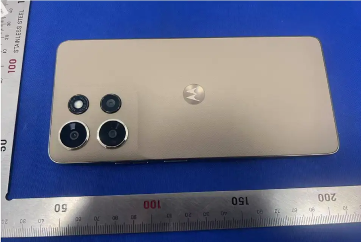 Первые фото Moto G Stylus 2026: наследник универсального середняка