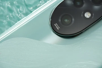 Первые живые фото и видео Honor 200 Pro во всех расцветках
