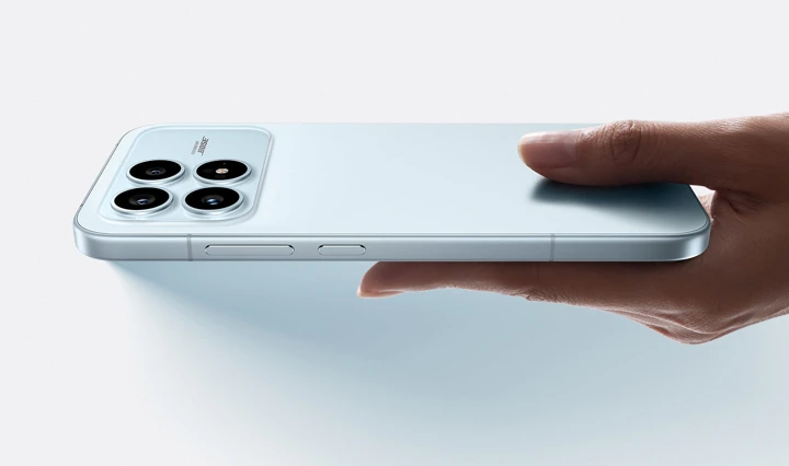 Первый взгляд на Redmi K90: крупнее компактов, меньше лопат 