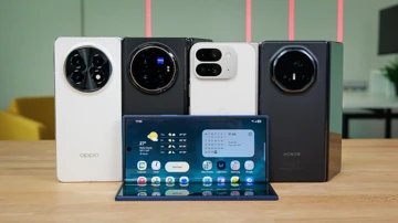 Похороны Flip и плагиат iPhone Fold: перспективы рынка китайских раскладушек