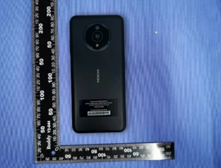 Последний смартфон Nokia замечен на фото (но это не точно)