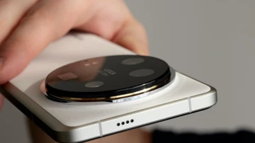 Предзаказ на Xiaomi 14 Ultra в России открыт: цена и подарки