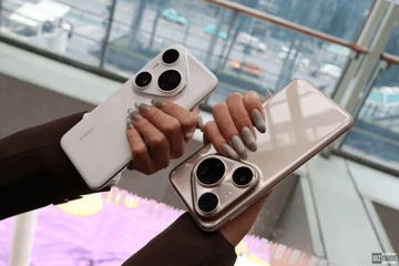 Против шерсти: Huawei игнорирует популярный тренд рынка смартфонов