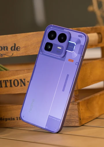 Realme Neo 8 позволит запускать ПК-игры из Steam