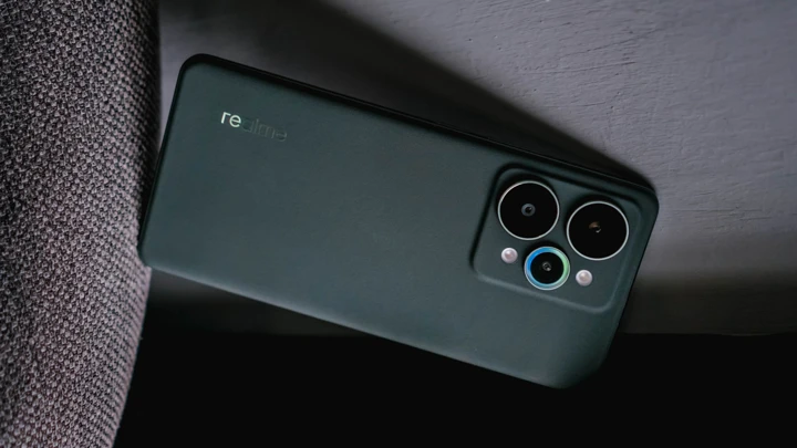 Realme уведомляет магазины о повышении цен на смартфоны