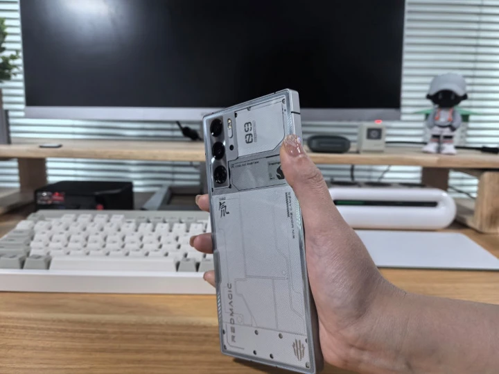 Red Magic 9 Pro во всей красе на первых живых фото и видео