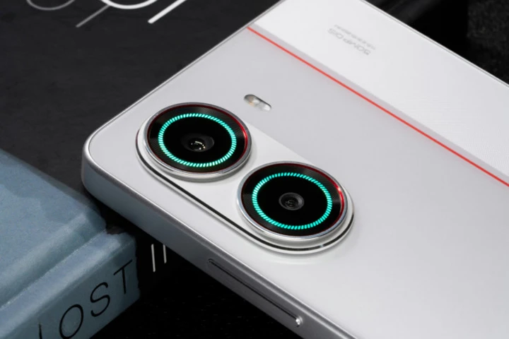 Redmi Turbo 4 Pro – нечто большее, чем Turbo 4 (буквально)