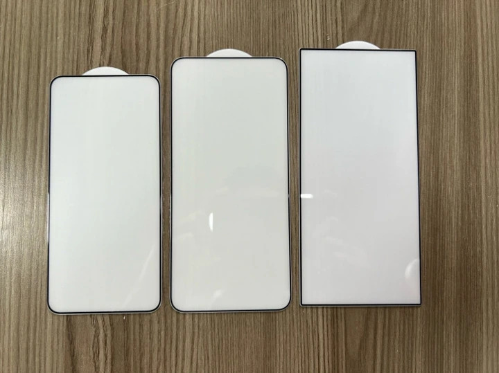 Samsung Galaxy S24, S24+ и S24 Ultra: сравнение габаритов и рамок