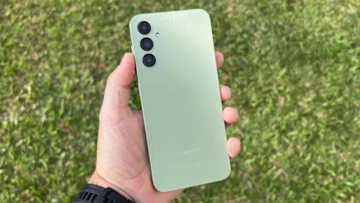 Samsung обновляет до Android 15 последнюю модель Galaxy