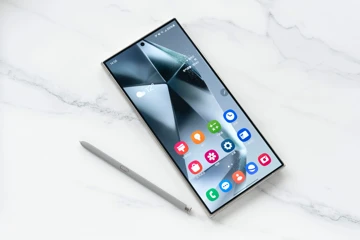 Samsung обсуждает с BOE наращивание поставок OLED-экранов для смартфонов