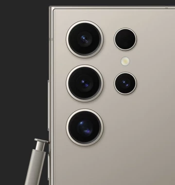 Samsung рассчитывает на успех Galaxy S24, но не надеется на S24+