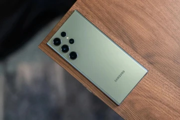 Samsung испортила зум-камеру Ultra-модели апдейтом One UI 6.1.1