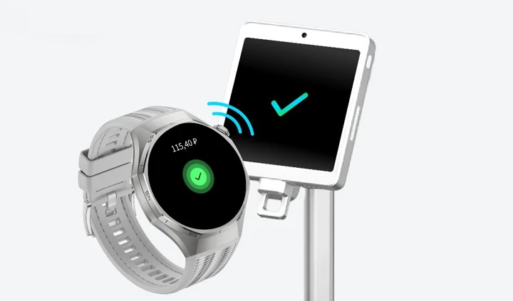 Сбер вернул бесконтактную оплату умными часами в России