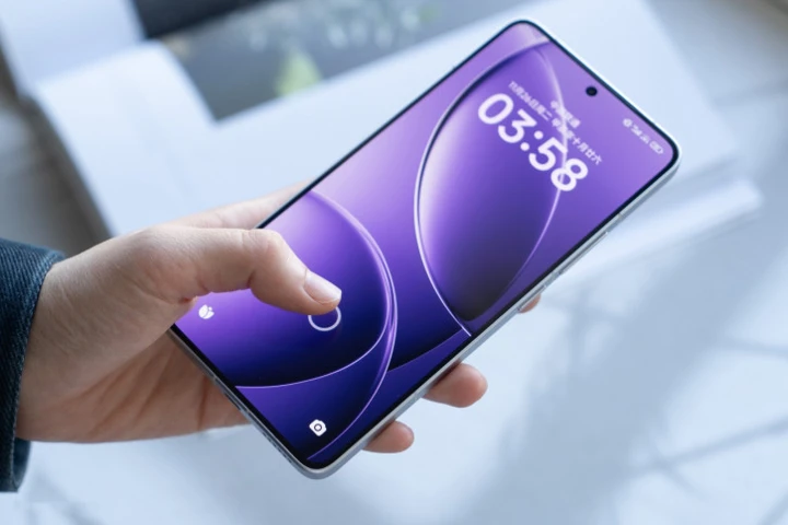 Секреты экранов Redmi K90 и K90 Pro: OnePlus 15 пора напрячься?