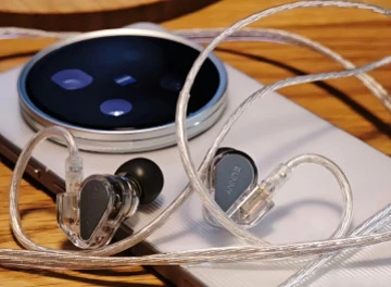 "Шайба" Vivo X200 Ultra оказалась толще некоторых смартфонов