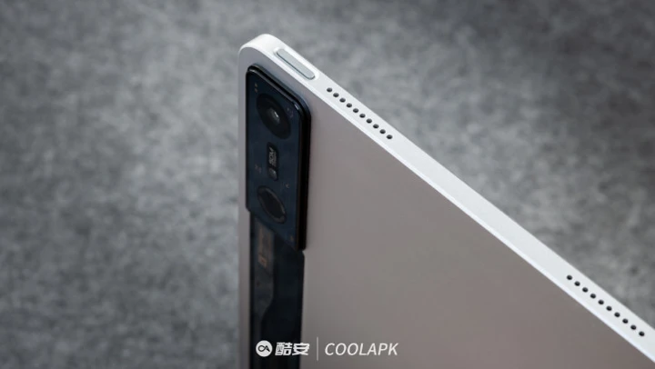 Шпионское фото Red Magic Gaming Pad Pro (OLED): что по начинке?