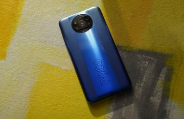 Смартфон Xiaomi едва не сжёг школу во Владивостоке [видео]