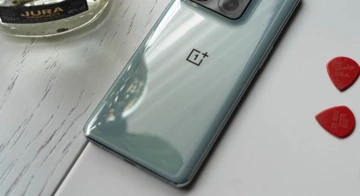 OnePlus 10T и 11R получают стабильный Android 14 с OxygenOS 14