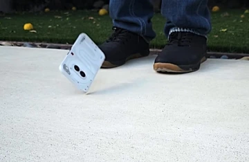 Так ли плох пластик? Nothing Phone (2a) проявил себя в дроп-тесте