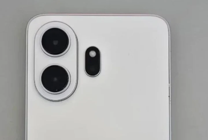 TCL NxtPaper 70 Pro: характеристики и живые фото