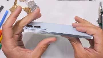 Тест на сгибание сверхтонкого Galaxy S25 Edge: что могло пойти не так?