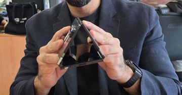 Топ-менеджер Samsung случайно показал прототип более крутого Galaxy Z TriFold?