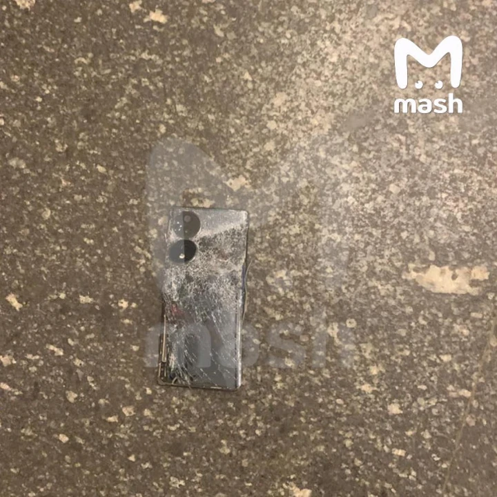 У россиянина в руках взорвался смартфон во время кибератаки Израиля