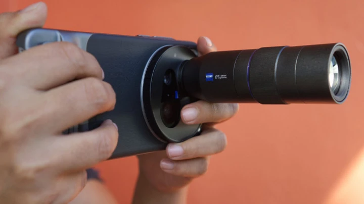 Ведущие китайские бренды смартфонов стали создавать съёмные объективы