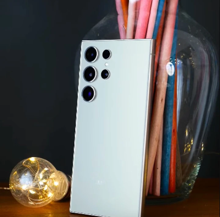 ВИДЕО: как менялся уровень ШИМ у Samsung от Galaxy S22 до S24 Ultra