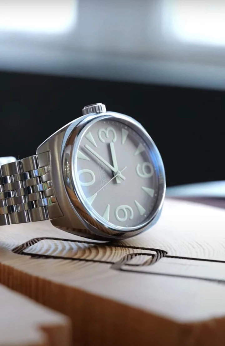 ВИДЕО: мини-обзор часов Ракета Big Zero – странные по-хорошему