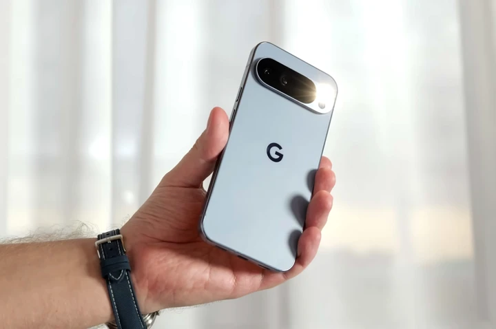 ВИДЕО: обзор Google Pixel 10 Pro XL – смартфон контрастов