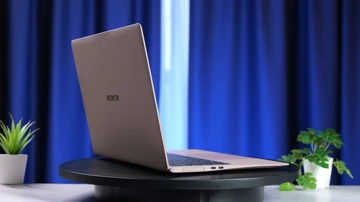 ВИДЕО: обзор Honor MagicBook Art 14 2025 – китайский ответ Apple MacBook