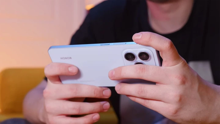 ВИДЕО: обзор Honor X8d – доступный герой автономности  