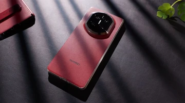 ВИДЕО: обзор Huawei Mate X7 – фотофлагман мира раскладушек