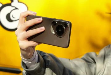 ВИДЕО: обзор Huawei Pura 70 Ultra – самобытный стиляга не для всех