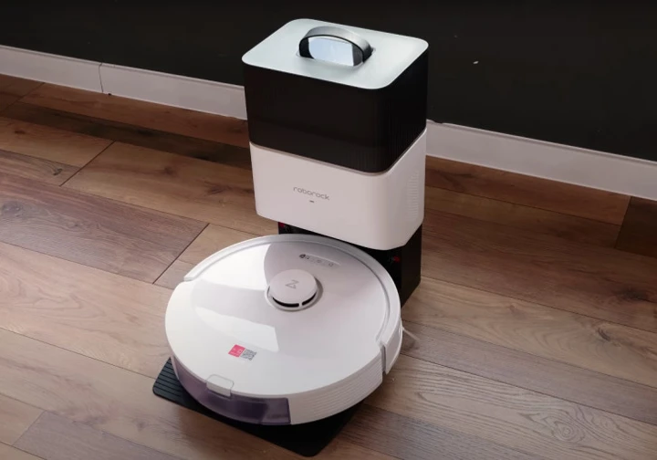 ВИДЕО: обзор Roborock Q8 Max Plus от мобилпылесос. У нас новая ведущая