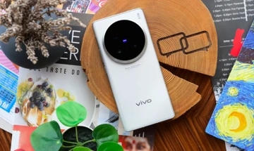 ВИДЕО: обзор Vivo X100S Pro рядом с X100 Pro - было лучше?