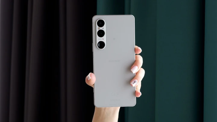 ВИДЕО: обзор Xperia 1 VI - лучший Sony за годы, но...