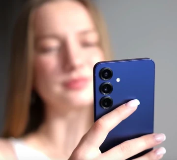 ВИДЕО: распаковка Samsung Galaxy S25 - как А-шка, за дорого