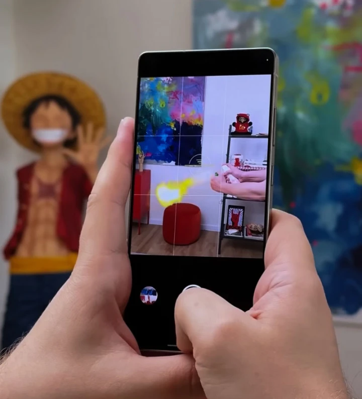 ВИДЕО: тест камер флагманов огнемётом, лысомётом и ракеткой